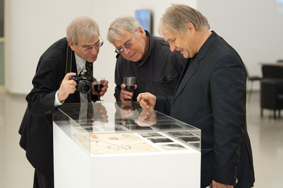 Moscow Biennale "0 performance", 2013